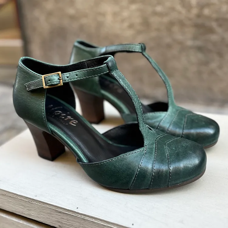 Modello Clarissa - color PETROLIO