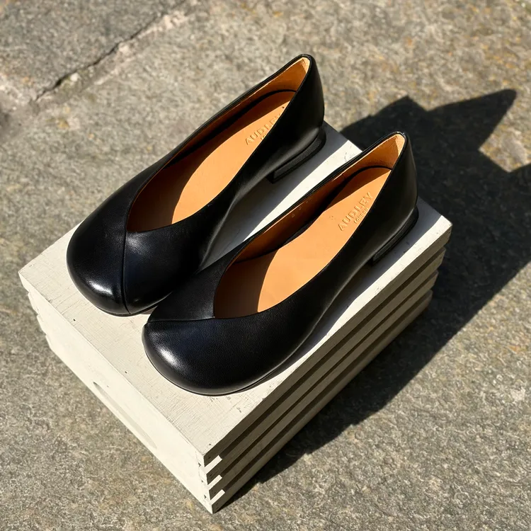 Modello Zaira - color NERO