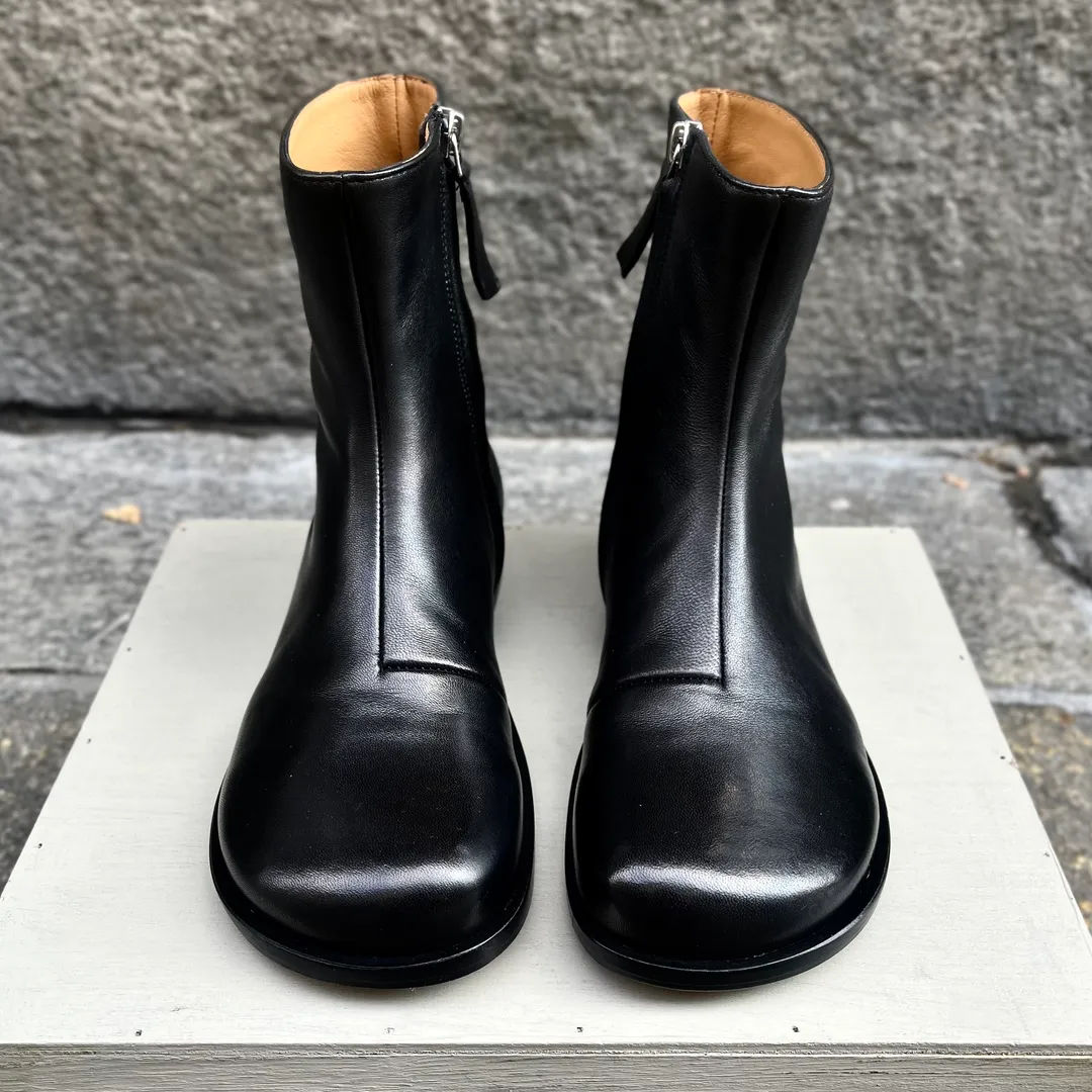Modello Lola - colore NERO 