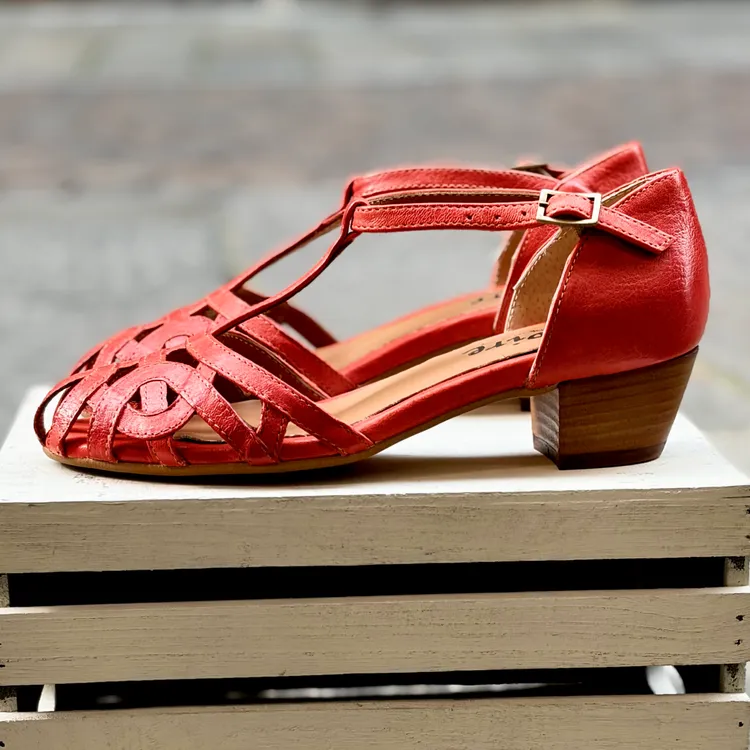 Modello Alice tacco 3 cm - color ROSSO VERMIGLIO