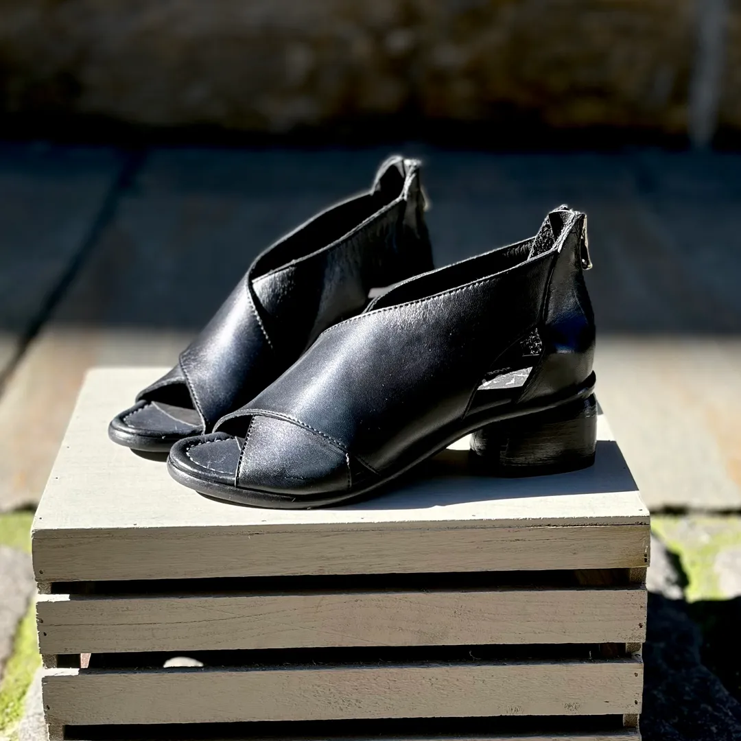 Sandalo Venere - color NERO