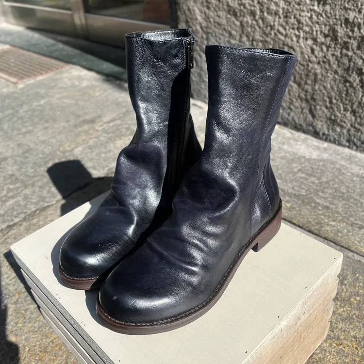 Modello Margot - color BLU