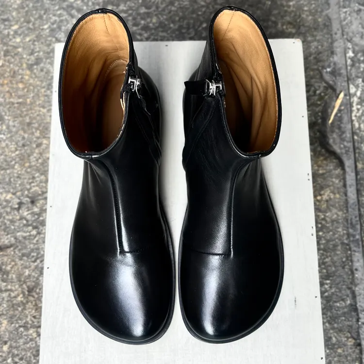 Modello Lola - colore NERO 