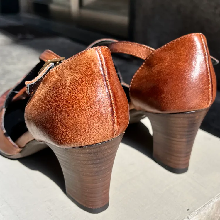 Modello Lucrezia - color LIGHT CACAO