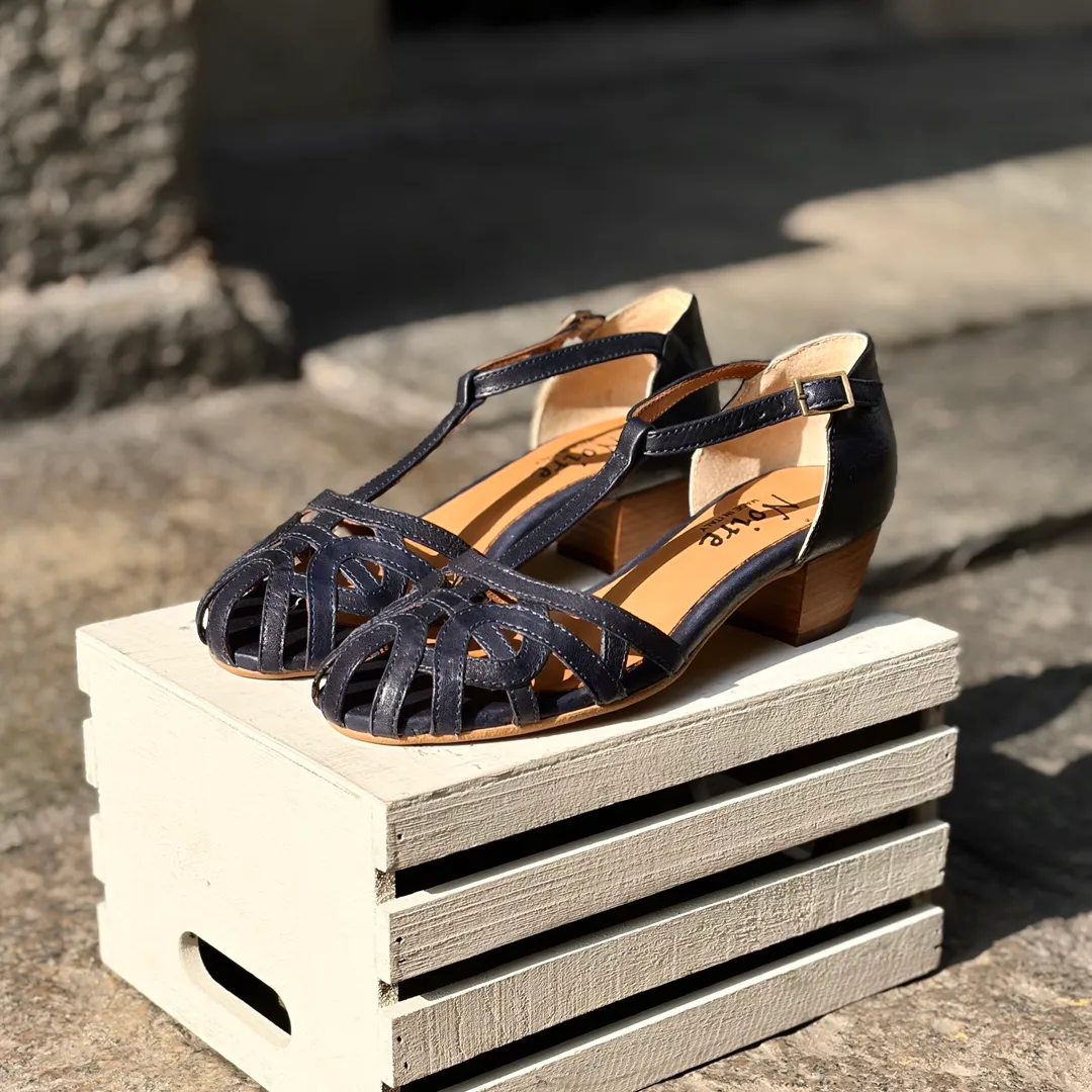 Modello Alice tacco 3 cm - color BLU ABISSO