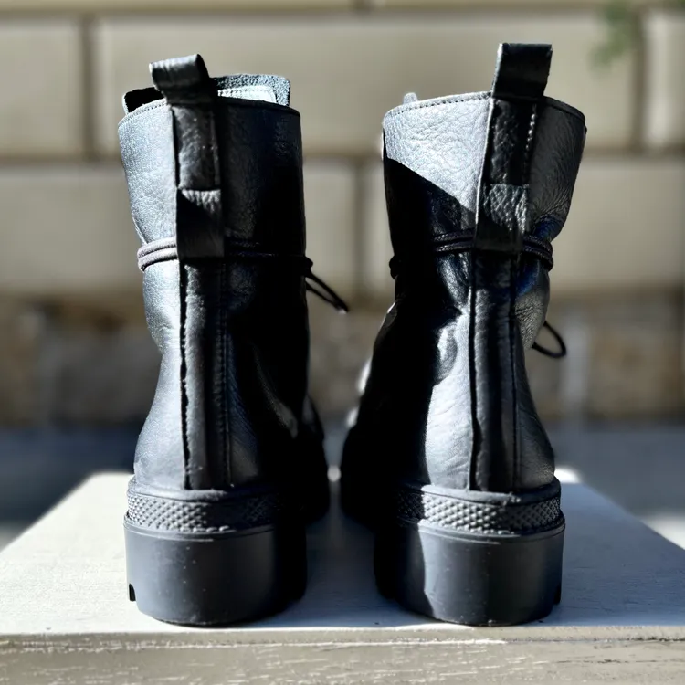 Anfibio Sadie con platform - color NERO