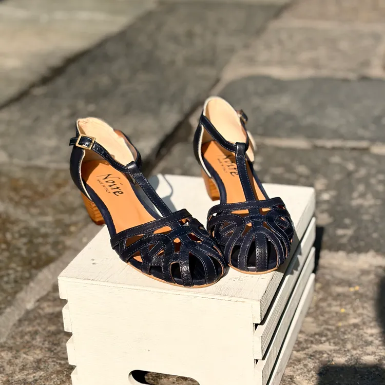 Modello Alice tacco 3 cm - color BLU ABISSO