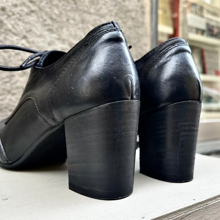 Francesina Louise - color NERO