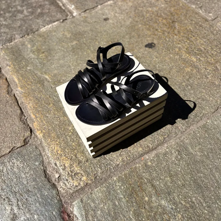 Sandalo francescano Fiji - color NERO