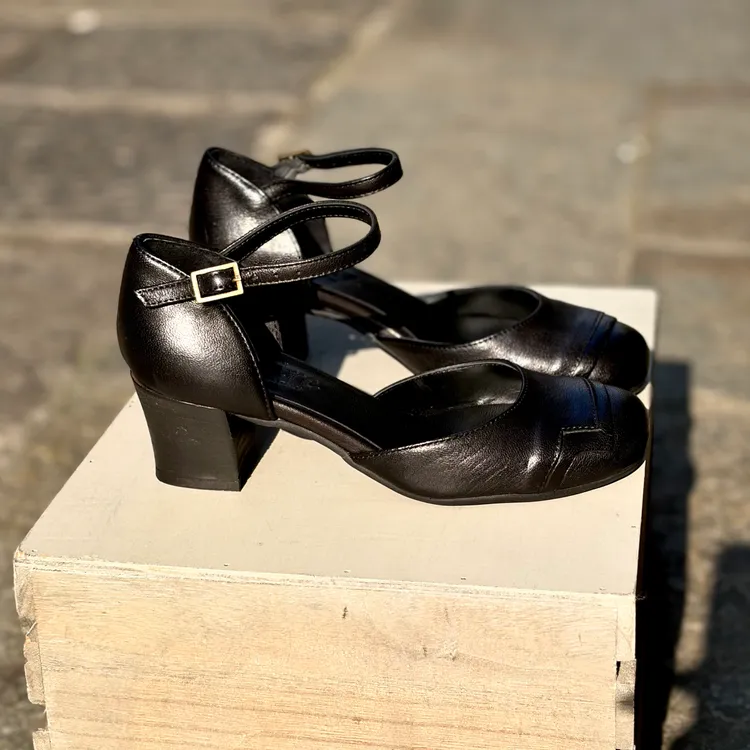 Modello Juliette tacco 4,5 cm - color NERO