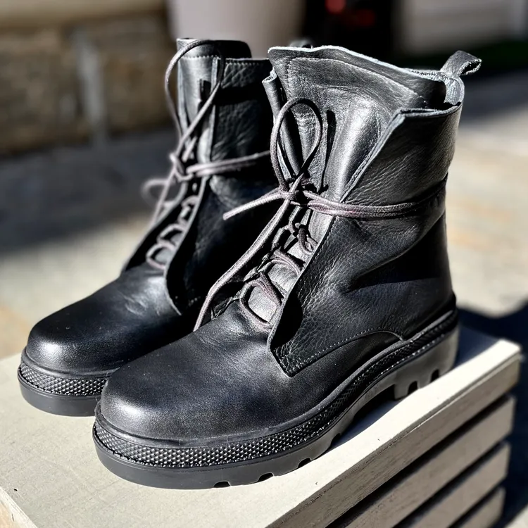 Anfibio Sadie con platform - color NERO