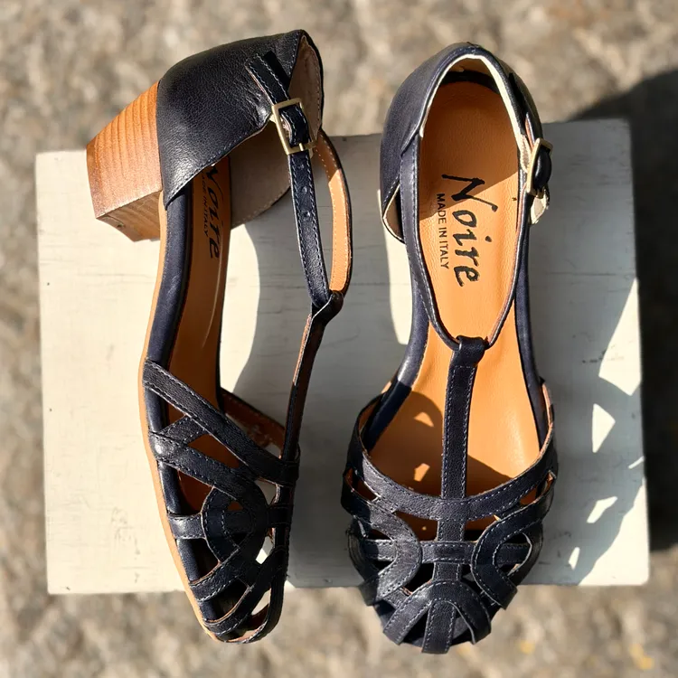 Modello Alice tacco 3 cm - color BLU ABISSO