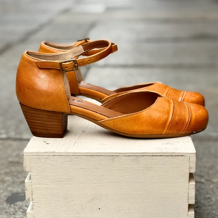 Nuvola tacco 3 cm - color OCRA