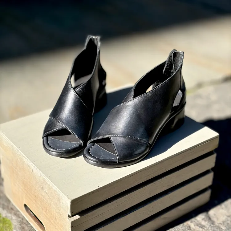 Sandalo Venere - color NERO