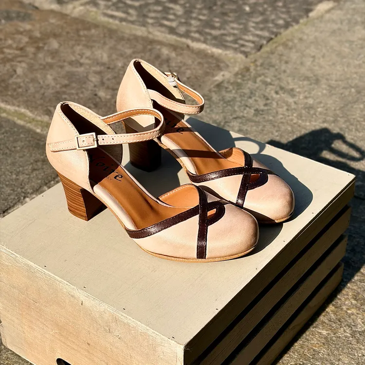 Modello Letizia - color PANNA e CAFFE'