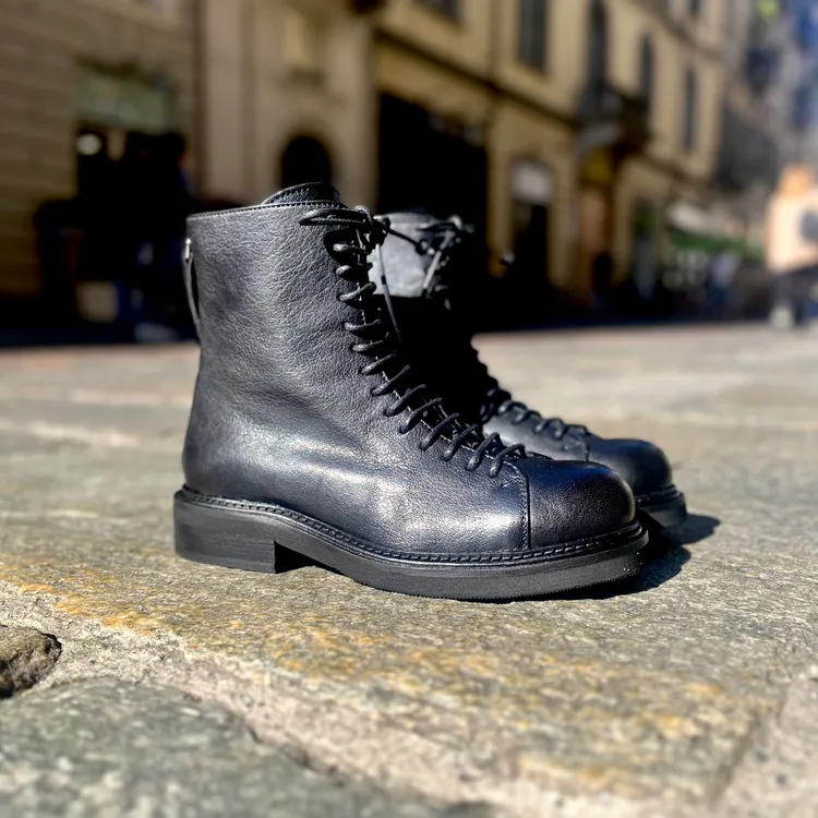 Modello Pattino Boots - NERO LUCIDO