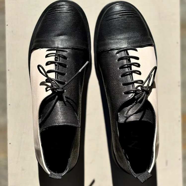 Inglesina Delia - bicolore NERO - GHIACCIO