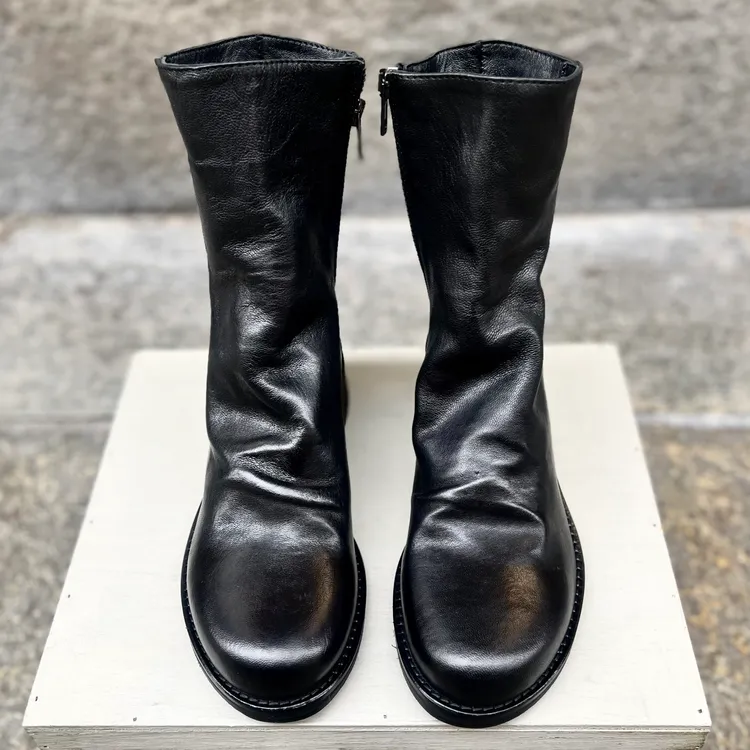 Modello Margot - color NERO