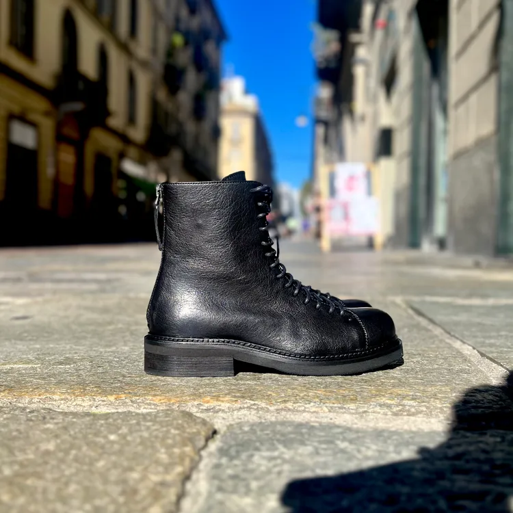 Modello Pattino Boots - NERO LUCIDO