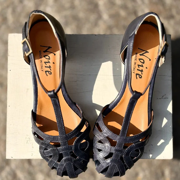 Modello Alice tacco 3 cm - color BLU ABISSO