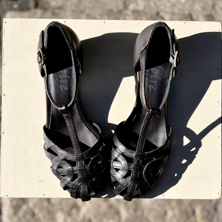 Modello Alice tacco 3 cm - color NERO