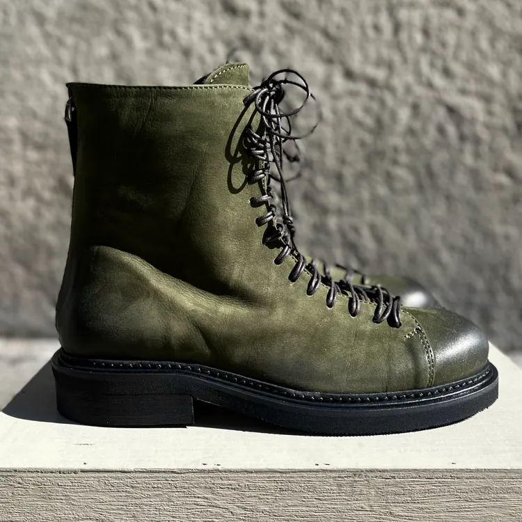 Modello Pattino Boots - color PIOPPO WASH